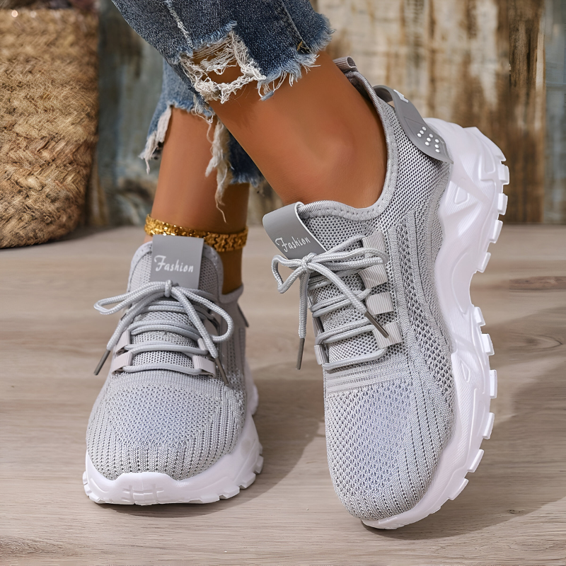 BELLA - ORTHOPEDIC COMFORTABLE SNEAKER