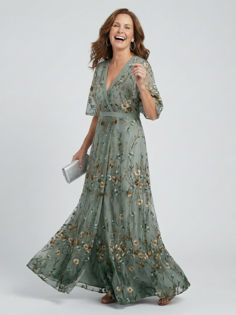 SELORA - HALTER BLOOM FLOW MAXI DRESS