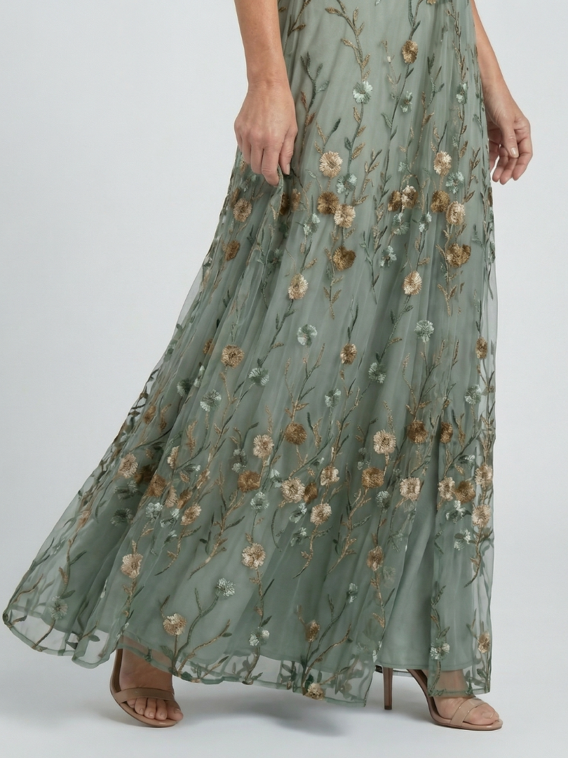 SELORA - HALTER BLOOM FLOW MAXI DRESS