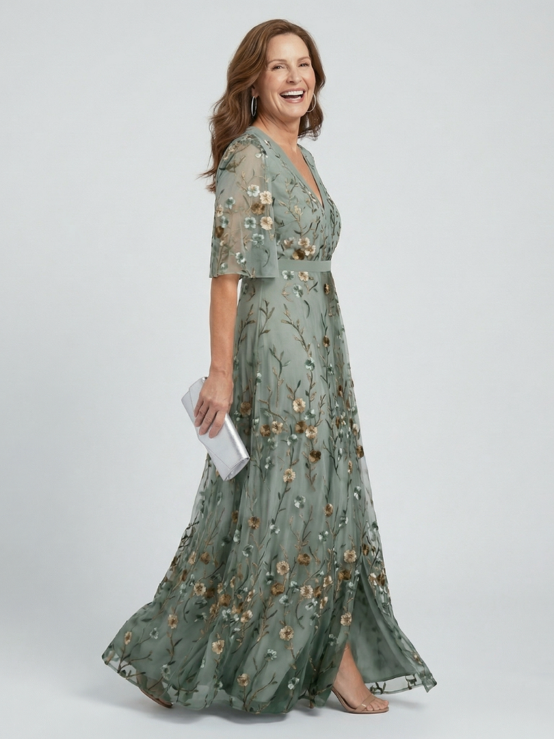 SELORA - HALTER BLOOM FLOW MAXI DRESS