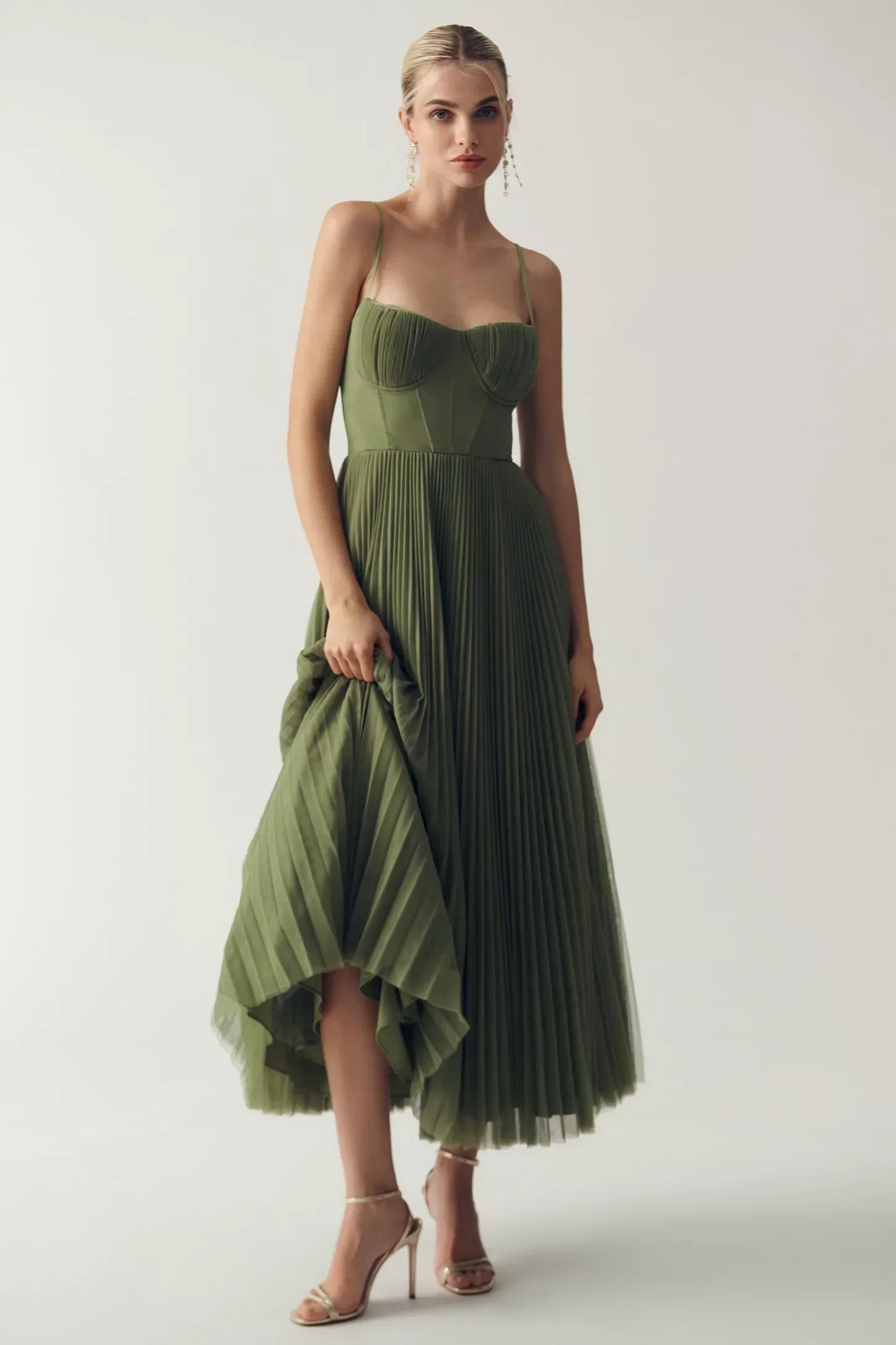 OLIVIA - BACKLESS DRESS